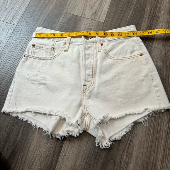 Levi's 501 Shorts sz 27 - Picture 1 of 8